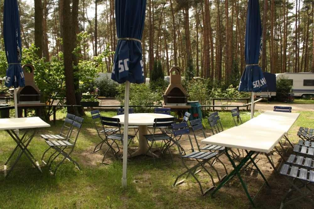 Hotel Urlaub im Bungalow - mitten im Wald Lutow Exterior foto